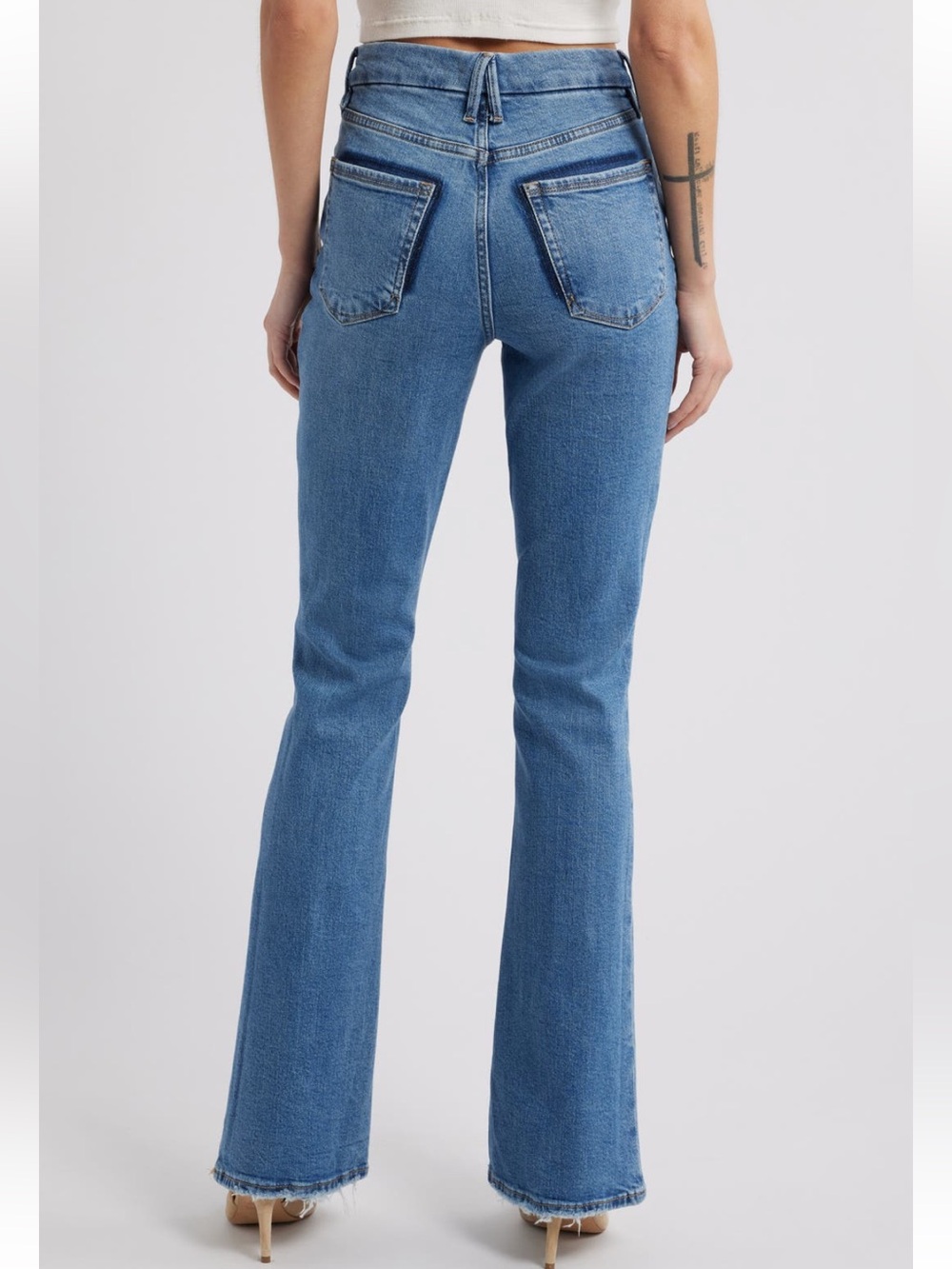 NWT Good American Good Classic Bootcut Jeans in Indigo - Picture 2 of 12